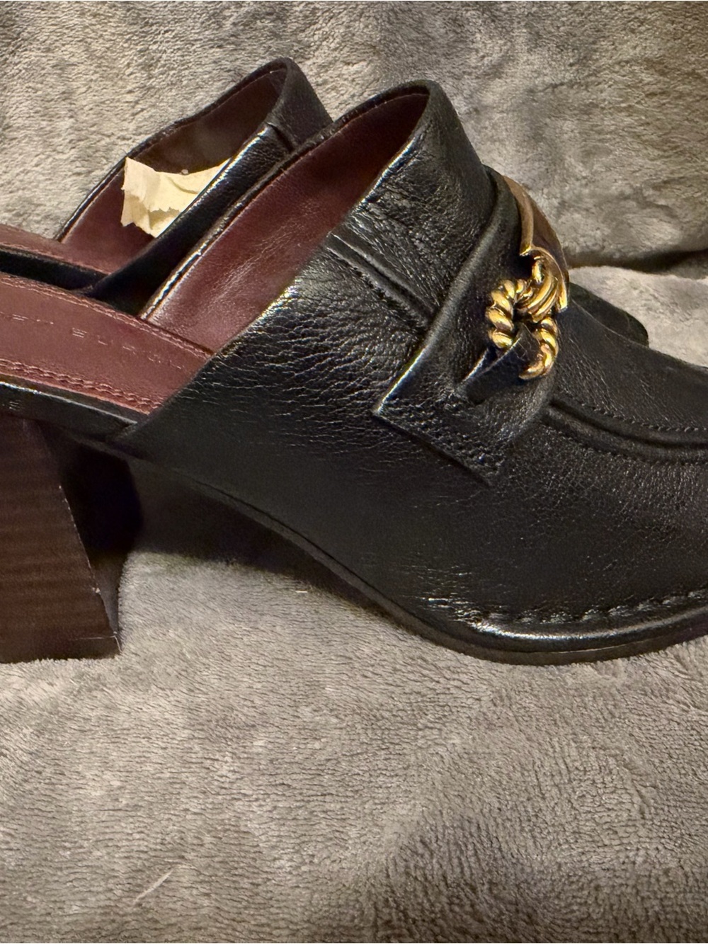 Tory Burch Black Leather Loafers with Gold Chain and Brown Enamel Plaque - Picture 2 of 10